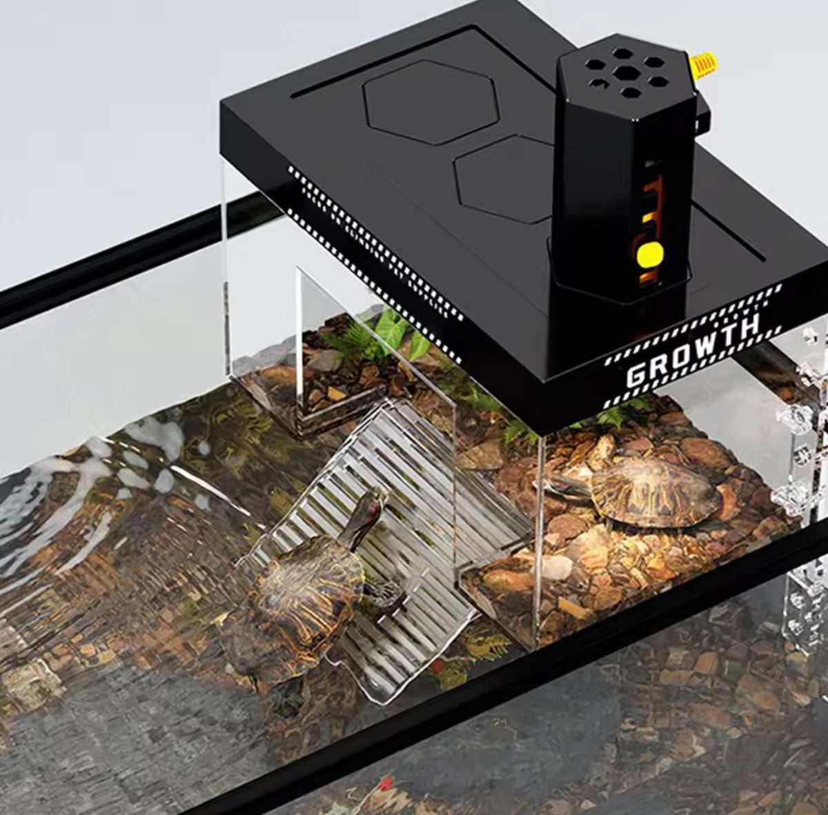 Reptile: Pet Turtle Basking Area With Ramp and Lamp 20 cm x 14 cm